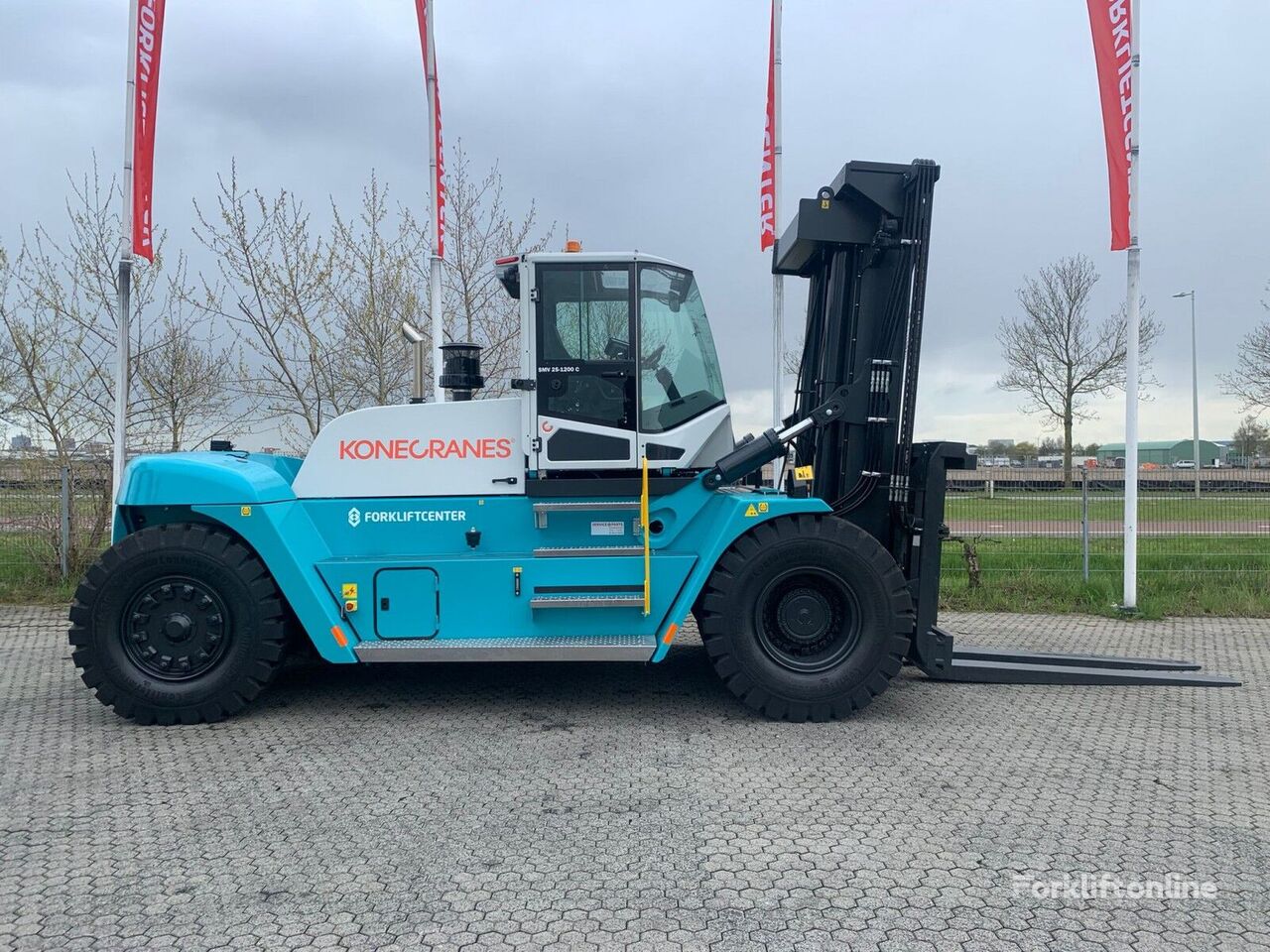 SMV Konecranes 25-1200 C nehéz targonca